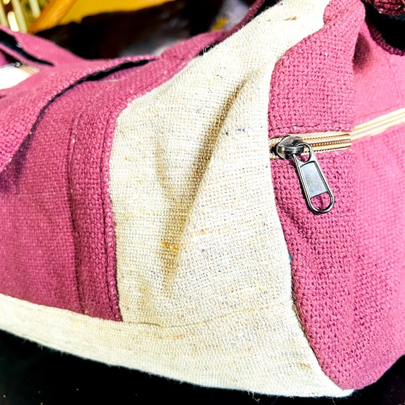 Pure Himalayan Hemp THC Free Duffel/Messenger/Gym Bag Made in Nepal - Picture 6 of 8